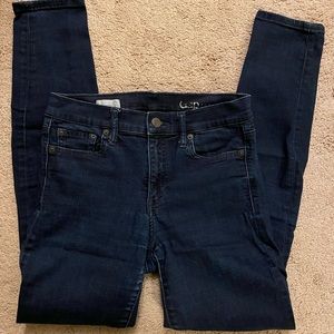 GAP High-Rise Dark Wash Skinny Jeans - Size 27 R